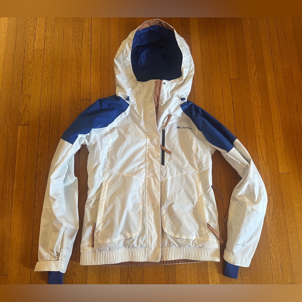Columbia Interchange Hooded Waterproof Jacket in White, Blue, and Peach, Size S